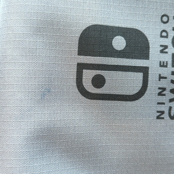 Nintendo Switch carry case - Picture 2 of 12